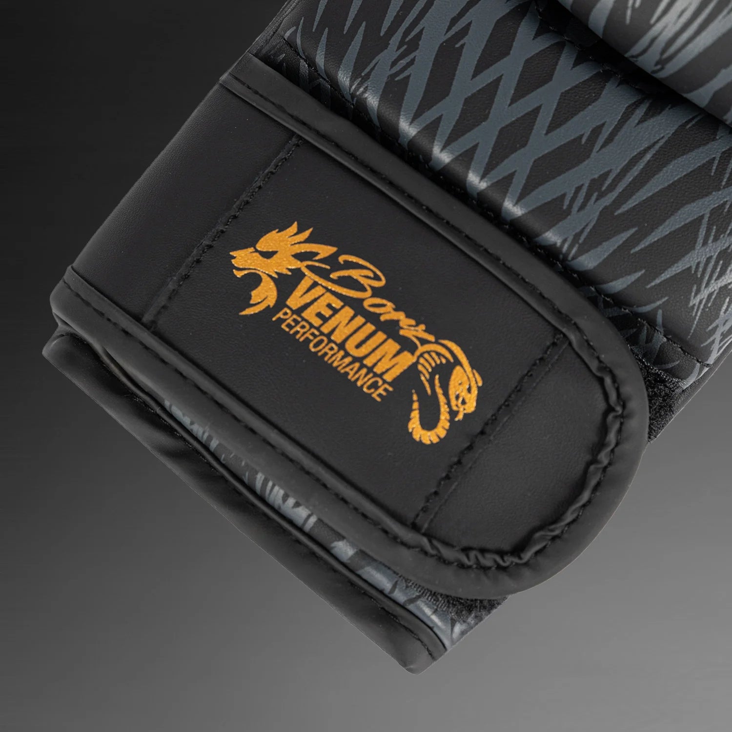 Gants de sparring Venum x Chimaev Wild Borz – Noir/Or
