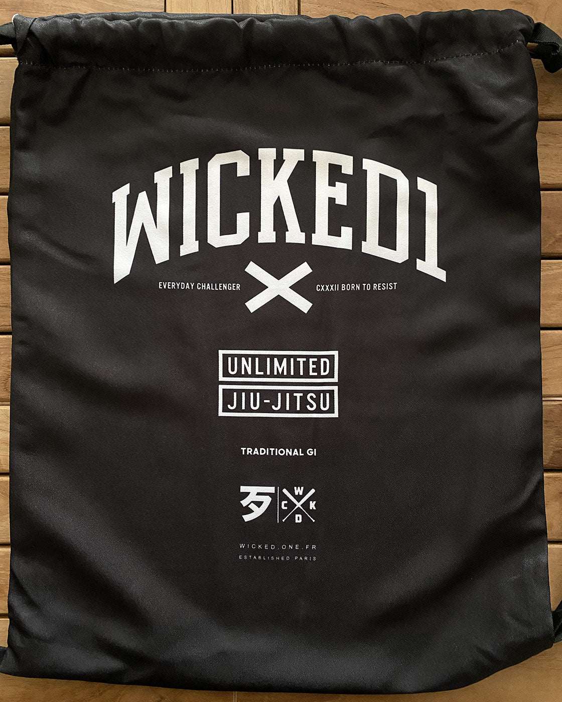 Kimono de JJB Wicked One GI SAMURAI noir robuste et stylé pour jiu-jitsu brésilien