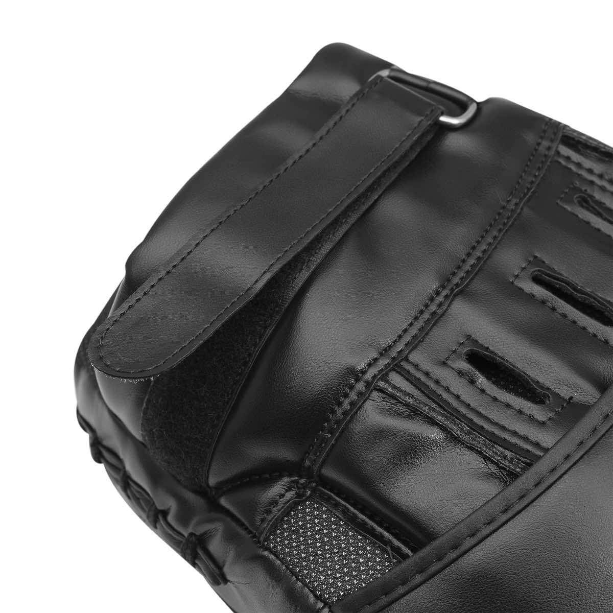 Pattes d’Ours Incurvées 24 cm Adidas – Entraînement & Précision détail