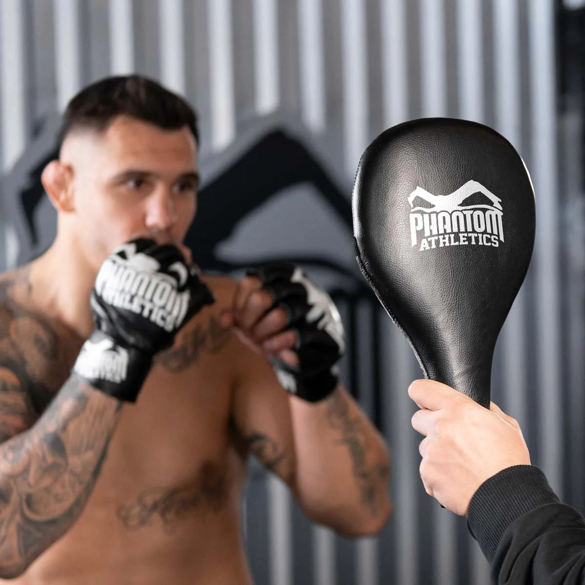 Raquettes de boxe APEX - Phantom Athletics - Noir