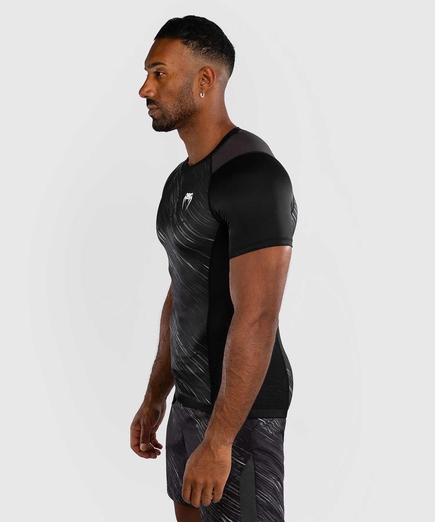 Rashguard Venum Rapid Manches Courtes – Noir/Gris Storm