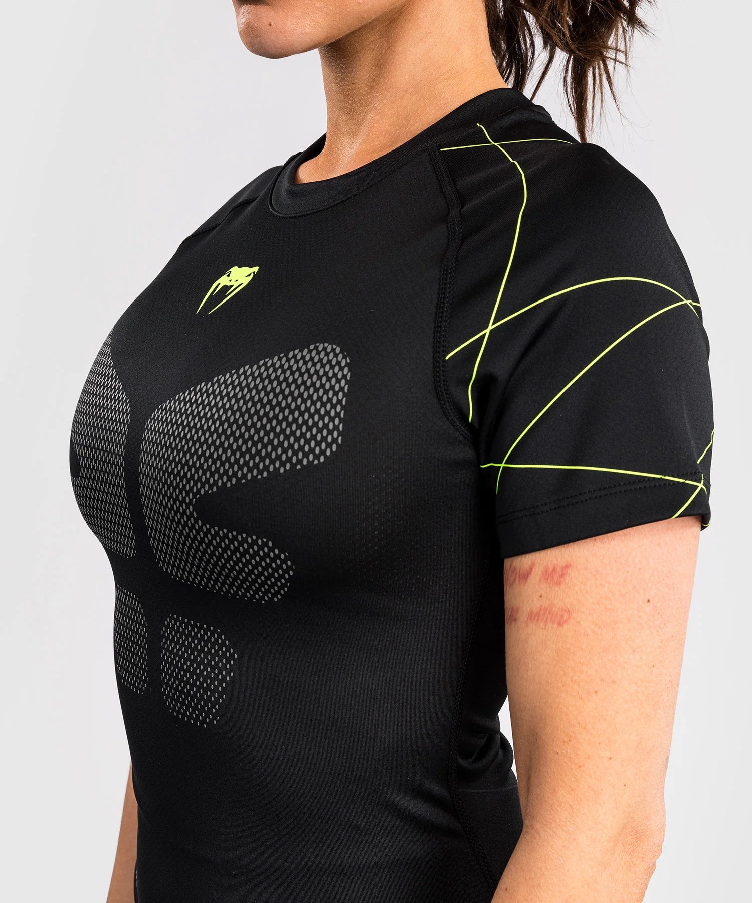 Rashguard Femme Venum Training Camp 4.0 - Noir/Vert Fluo