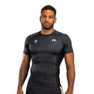 Rashguard manches courtes Venum x Roger Gracie Academy - Noir