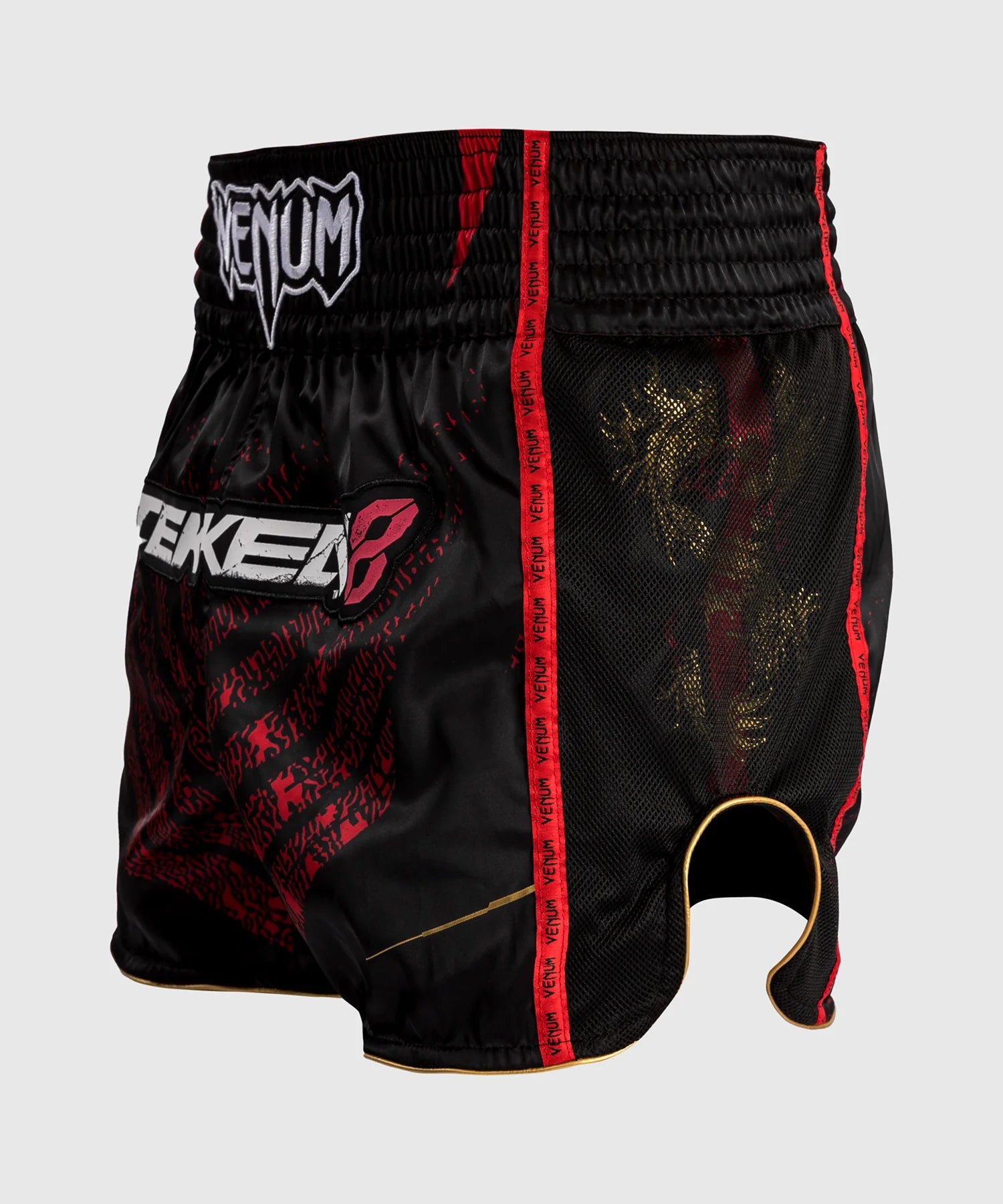 Short Muay Thai Venum x TEKKEN 8 - Marshall Law - Noir/Rouge/Or