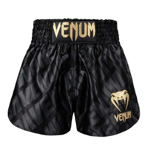 Shorts Muay Thaï Venum Contender XT noir et or, légers et résistants pour entraînements et combats