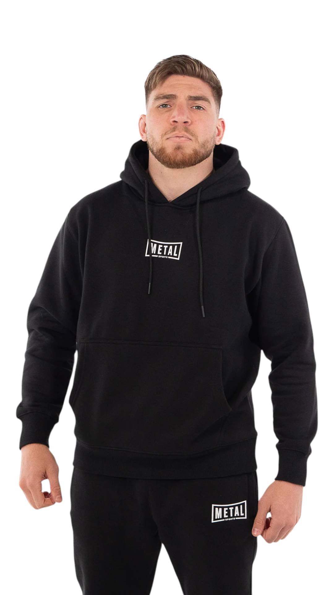 Sweat à capuche Metal Boxe noir avec logo devant, coupe décontractée, tissu chaud coton-polyester.