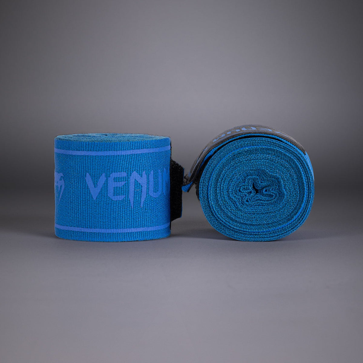 Bandes de boxe Venum Kontact Evo Classic Bleu, détail de la boucle au pouce