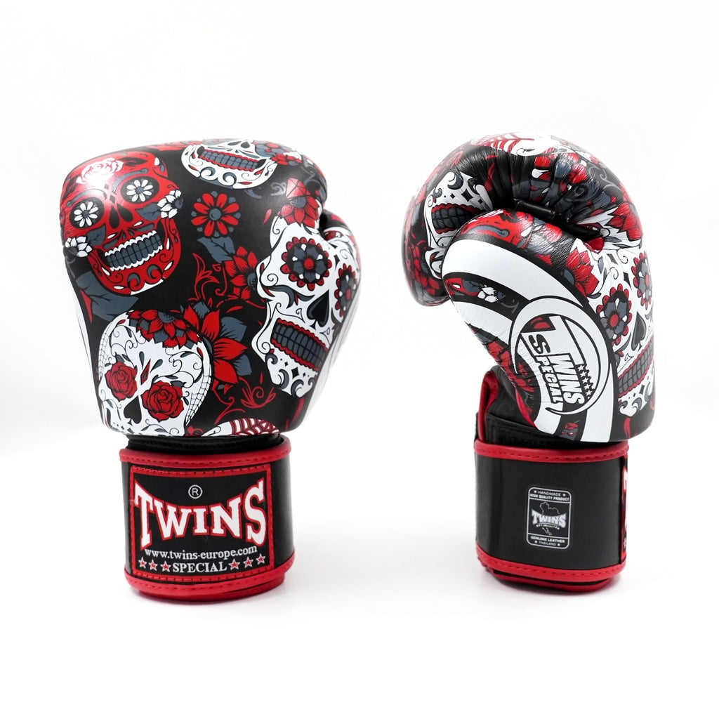 Gants de boxe Twins Fantasy Skull Rouge, vue 3