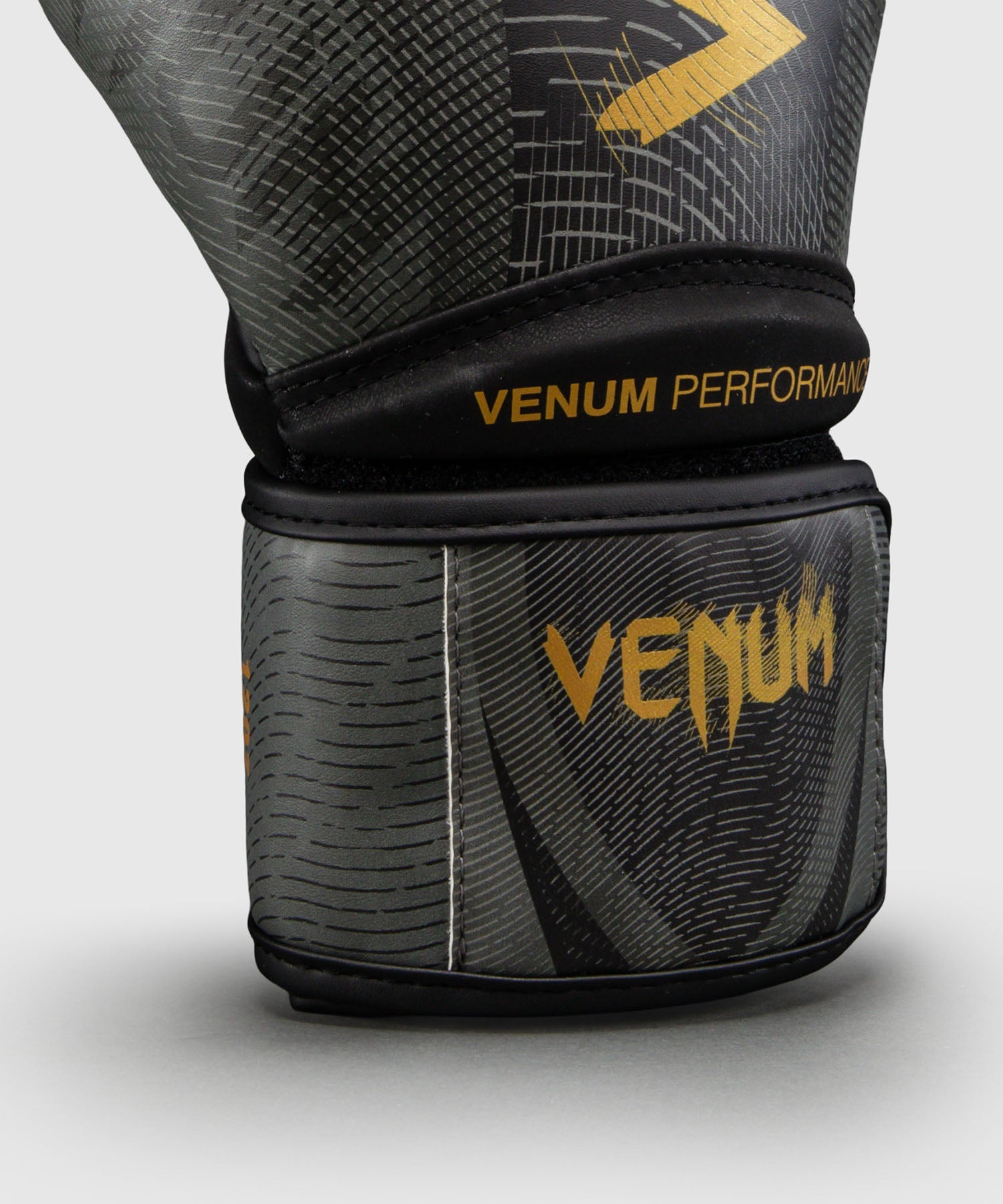 Gants de boxe Venum Galactic 3.0 Noir/Or pour l'entraînement