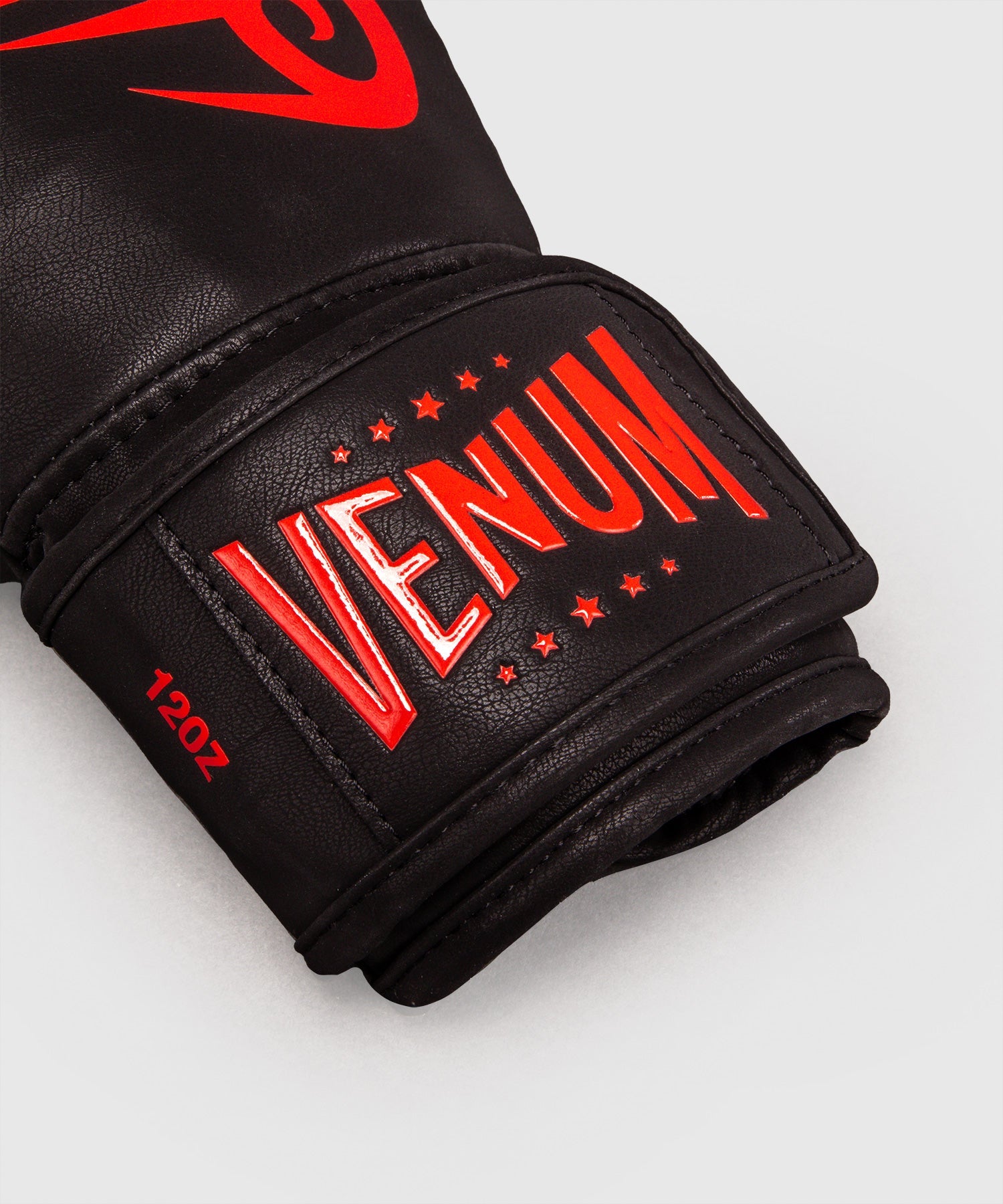 Gants de boxe Venum Mike Tyson Replica Noir/Rouge pour l'entraînement