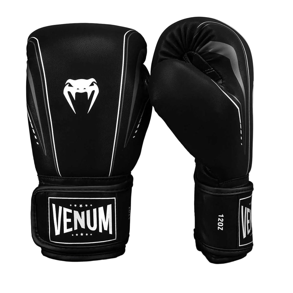 Gants de boxe Venum Streamline noir et blanc en cuir synthétique avec mousse triple densité et ventilation.