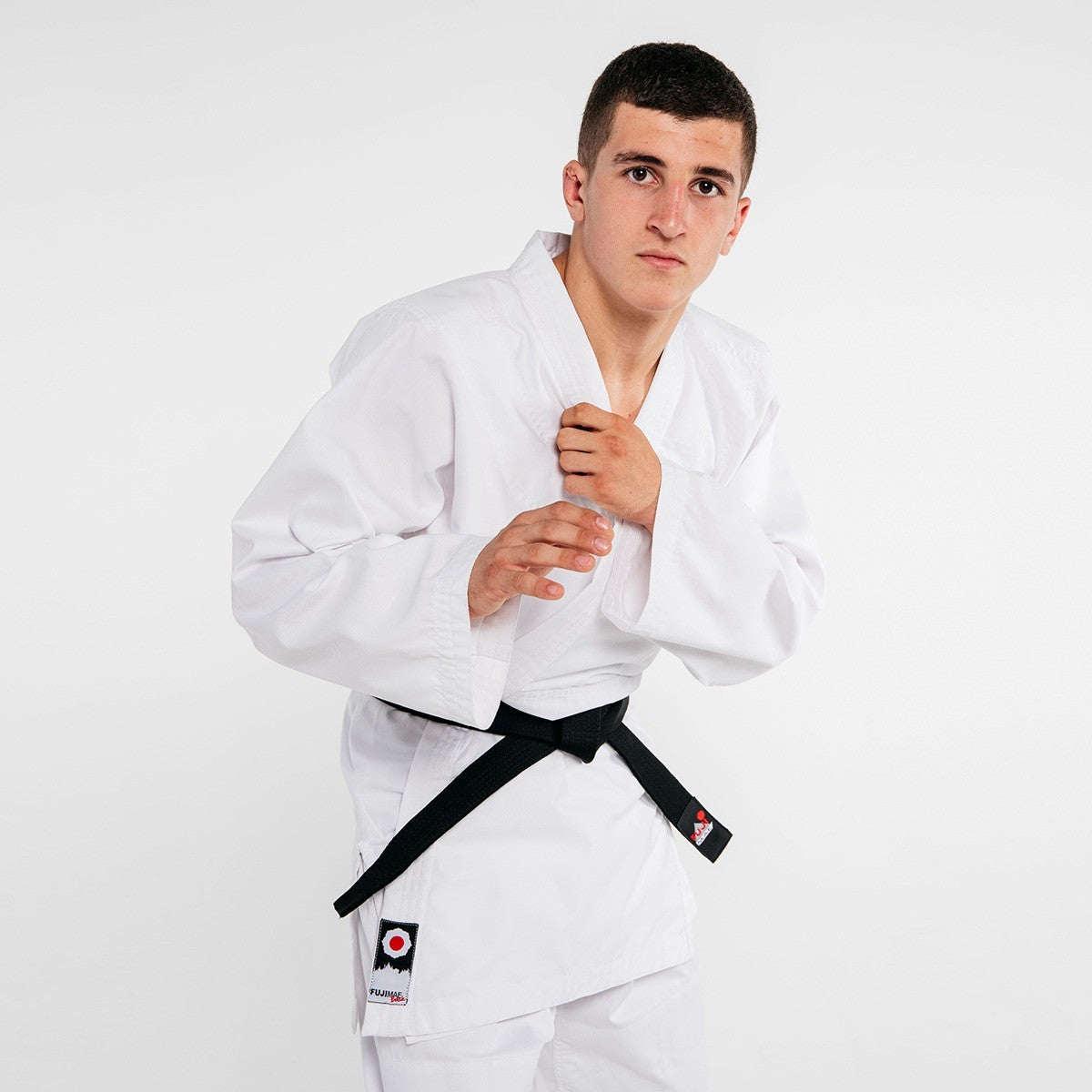 Judogi FUJIMAE Basic, renforts aux genoux du pantalon
