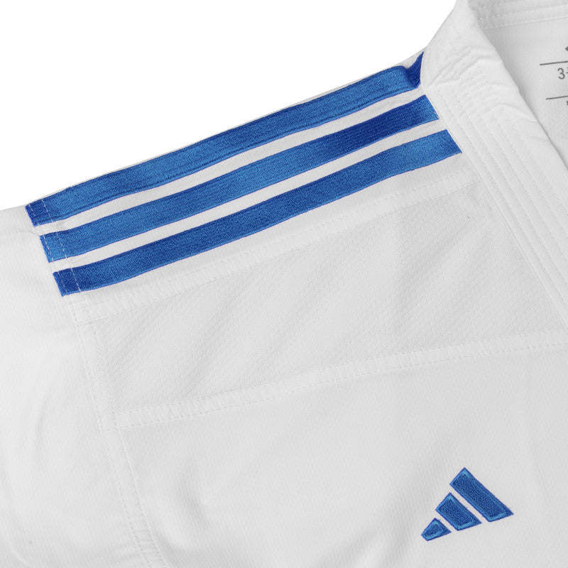 Bandes brodées sur les épaules du karategi adidas SENKO