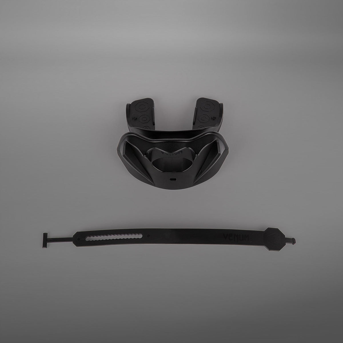 Protège-dents Venum Elite OG Edition Noir/Noir porté