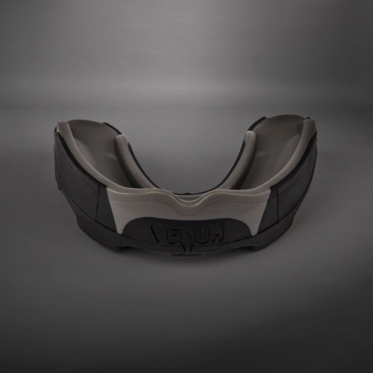 Protège-dents Venum Predator noir conception dual-core pour sports de combat