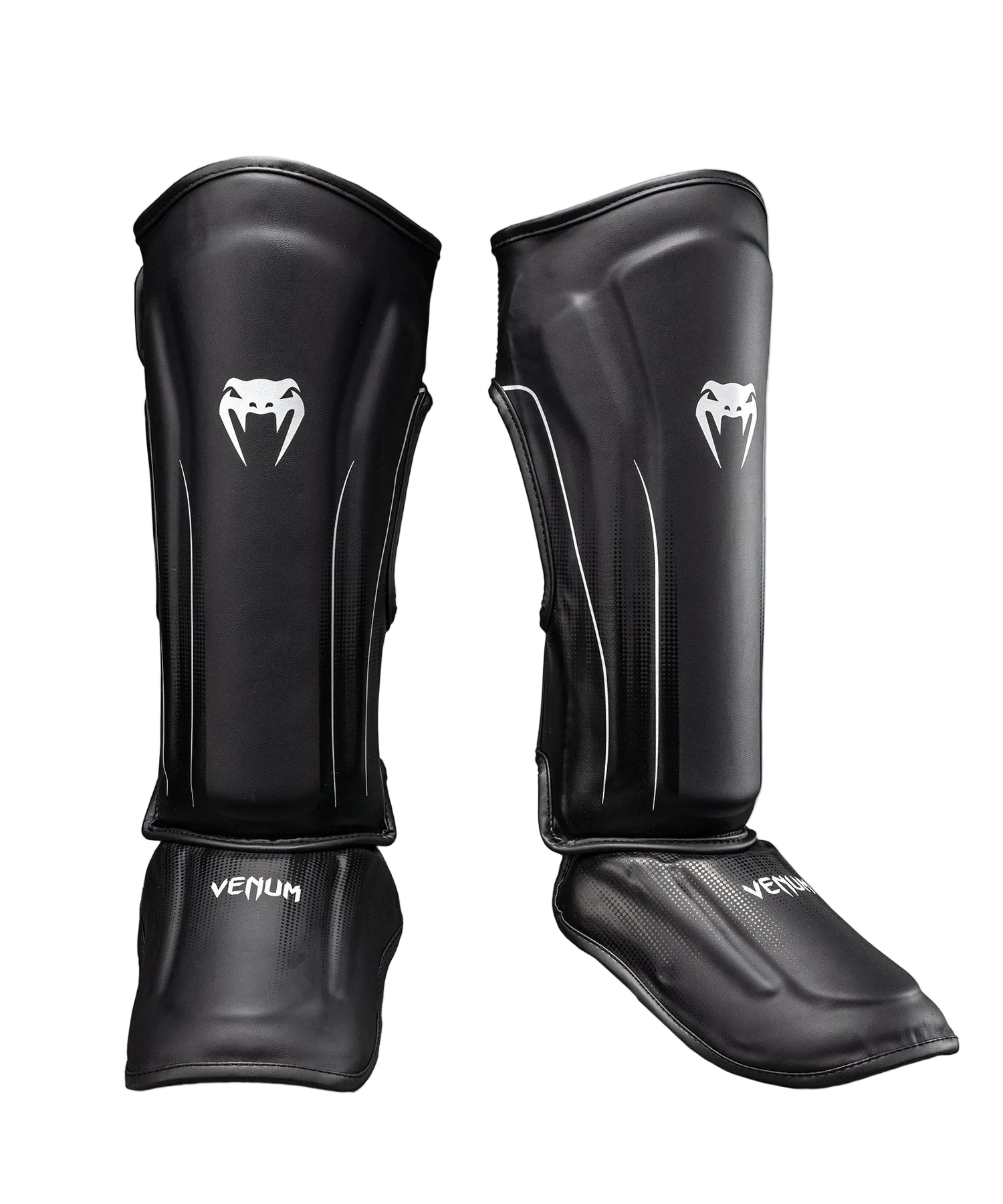 Protege-tibias Venum Stealth noir et blanc, vue de face