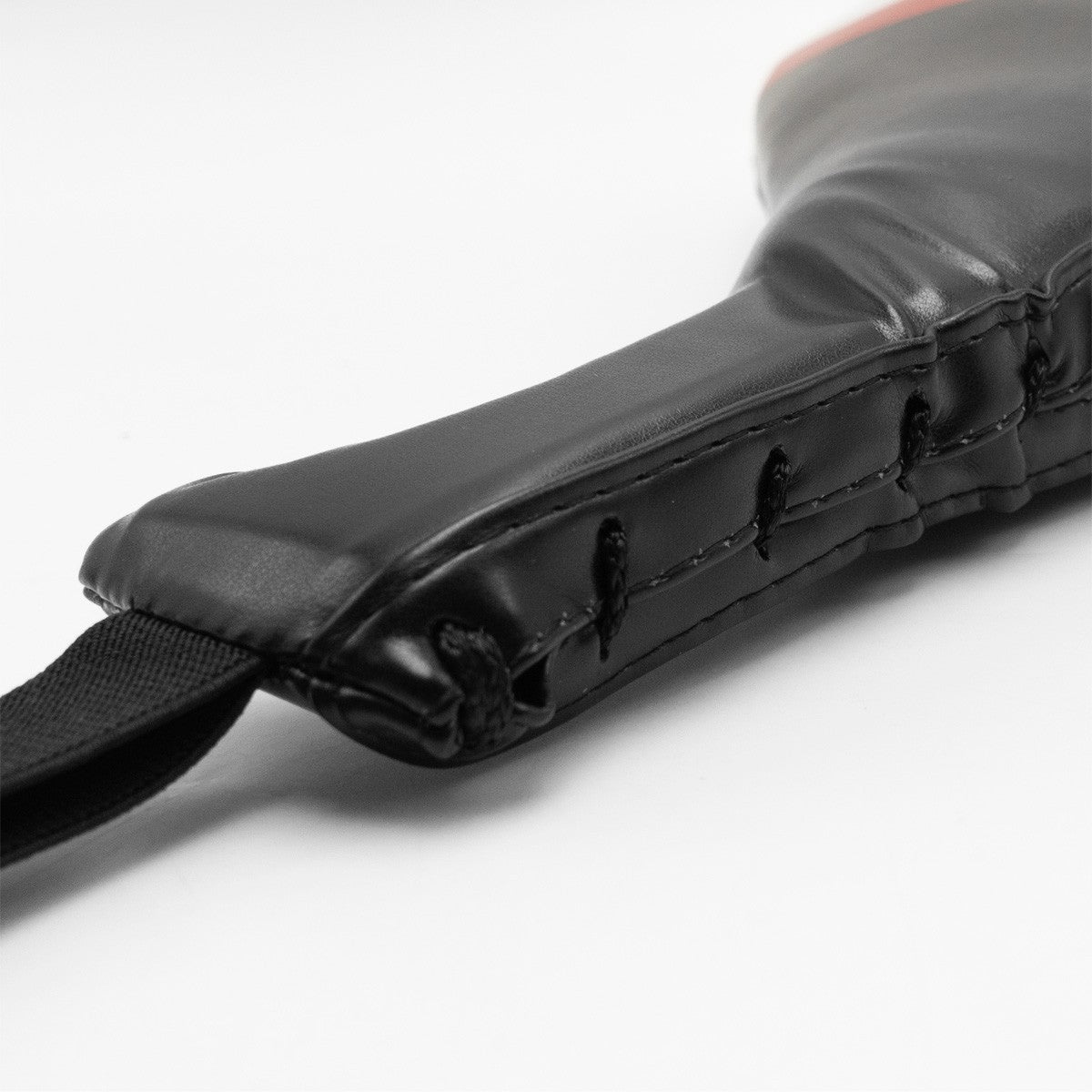 Raquette de Taekwondo Basic FUJIMAE – Précision et Résistance