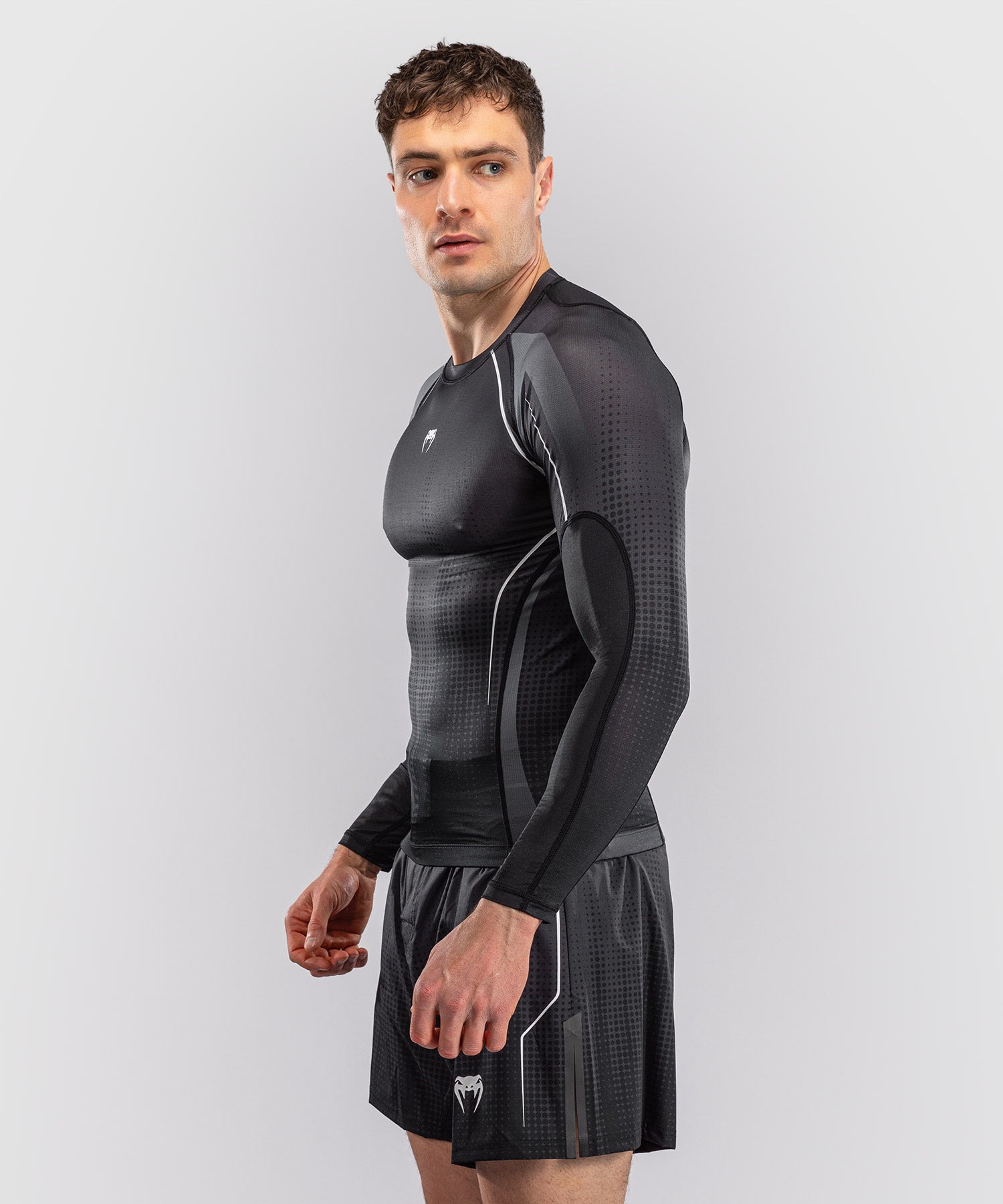 Bande silicone a la taille du rashguard Venum Stealth manches longues