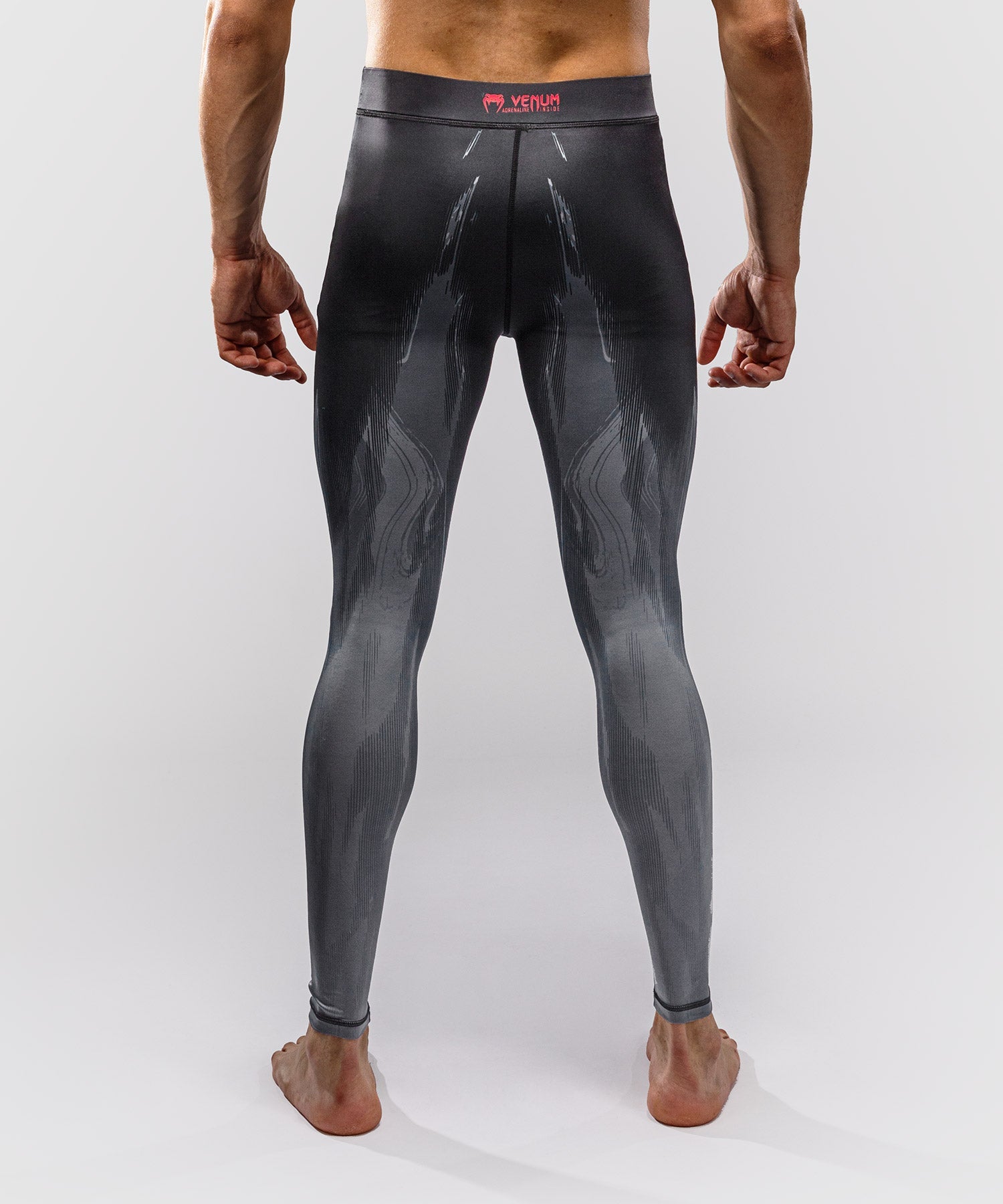 Spats Venum Demon Noir/Gris disponible à la Boutique des Arts Martiaux