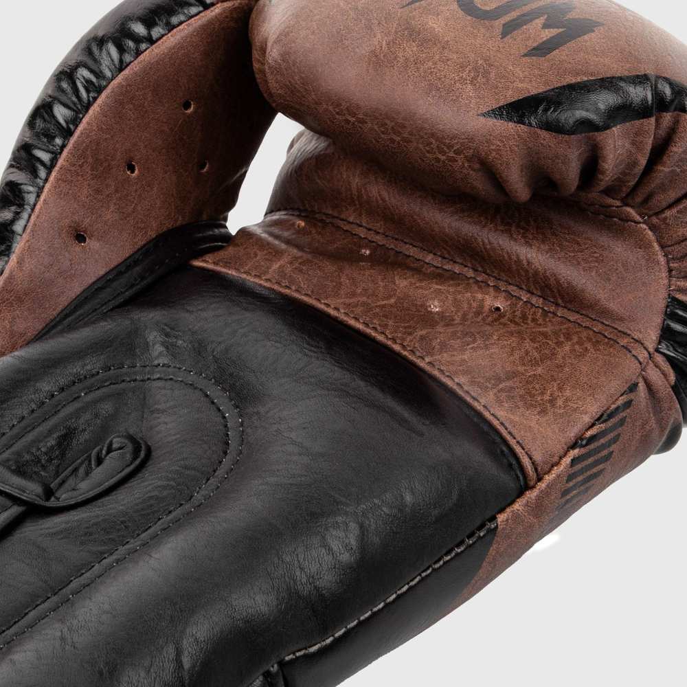 gants-de-boxe-venum-impact